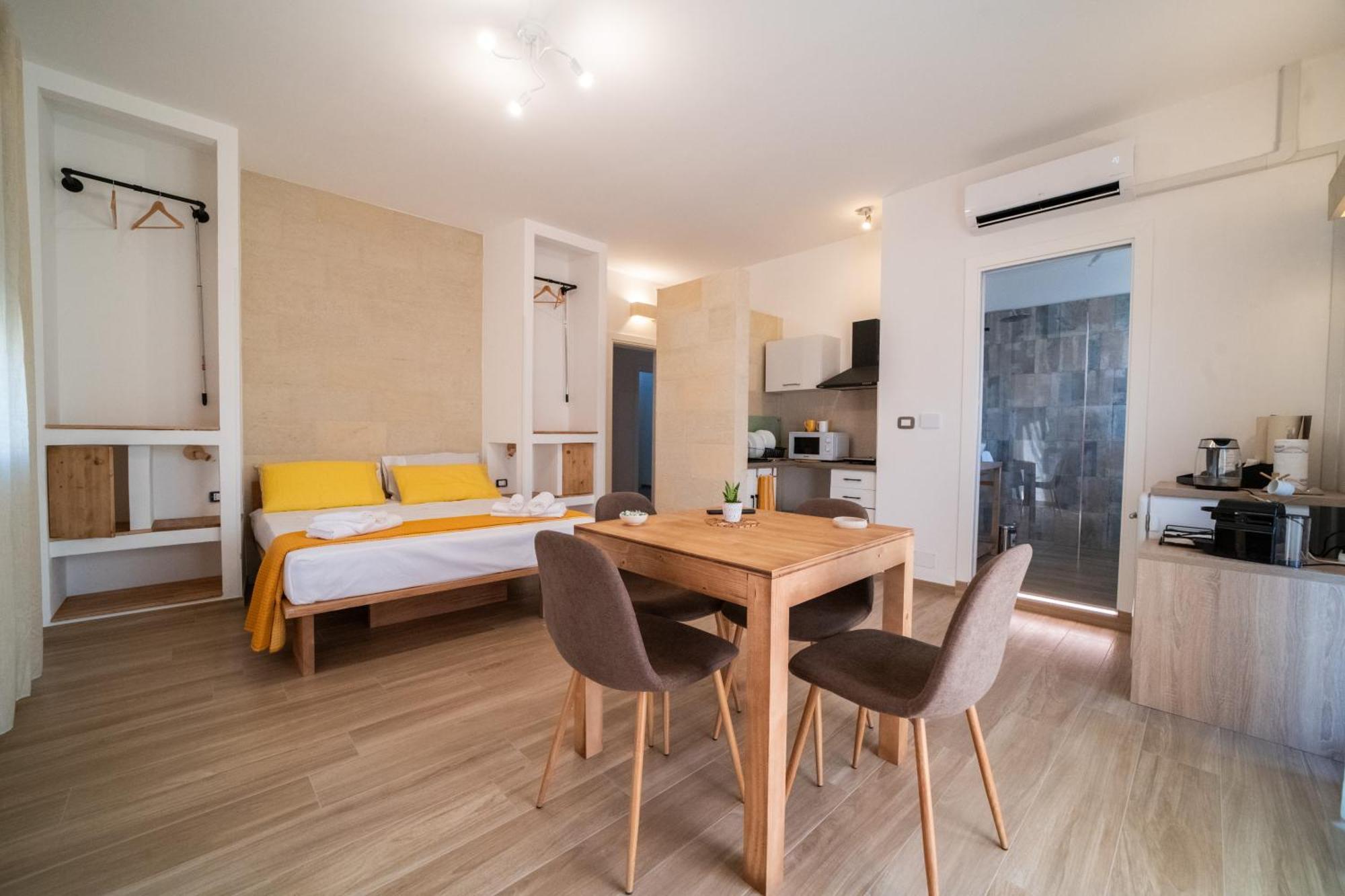 Bed and Breakfast Pietra Bianca Cutrofiano Exterior foto